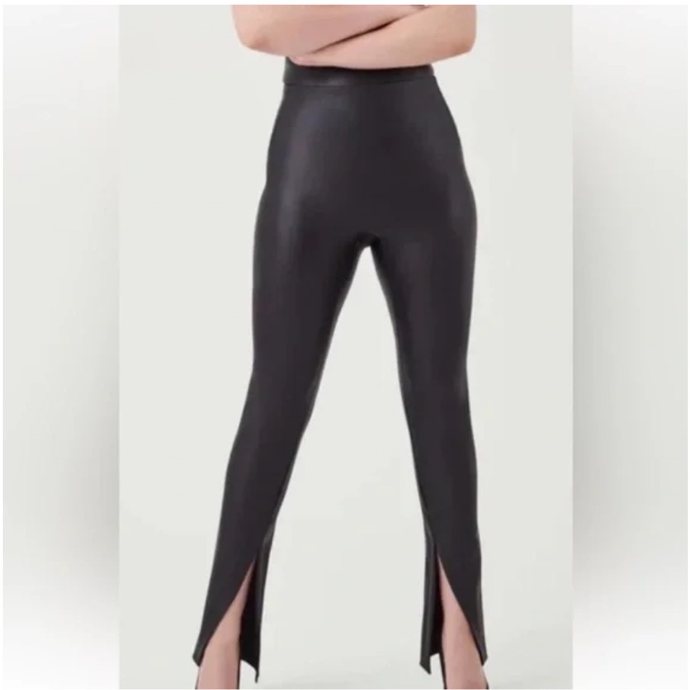 Spanx Vegan Leather Like Front Slit Pants Sz M #G